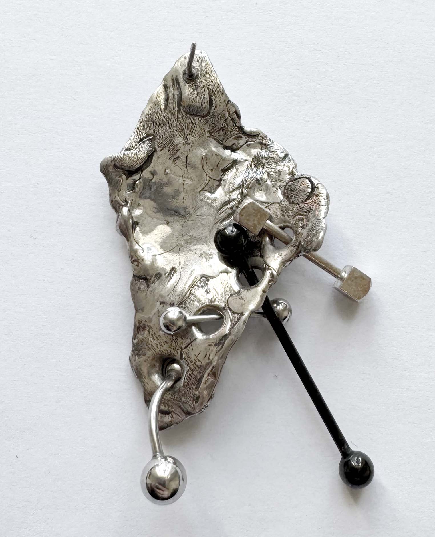 PIERSE EARRING