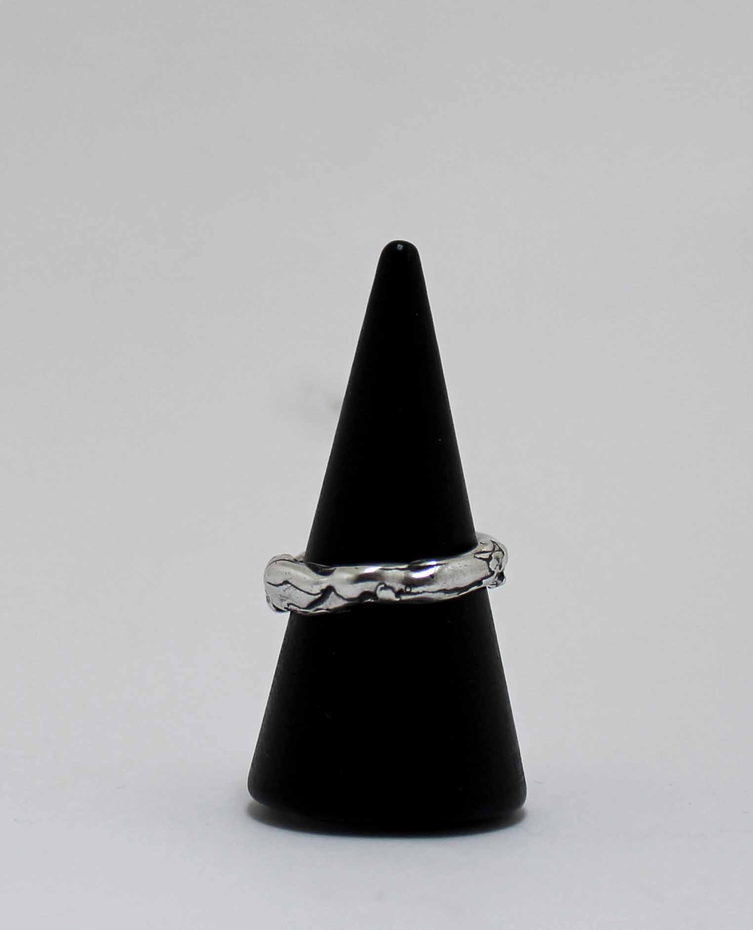 MANTIC RING