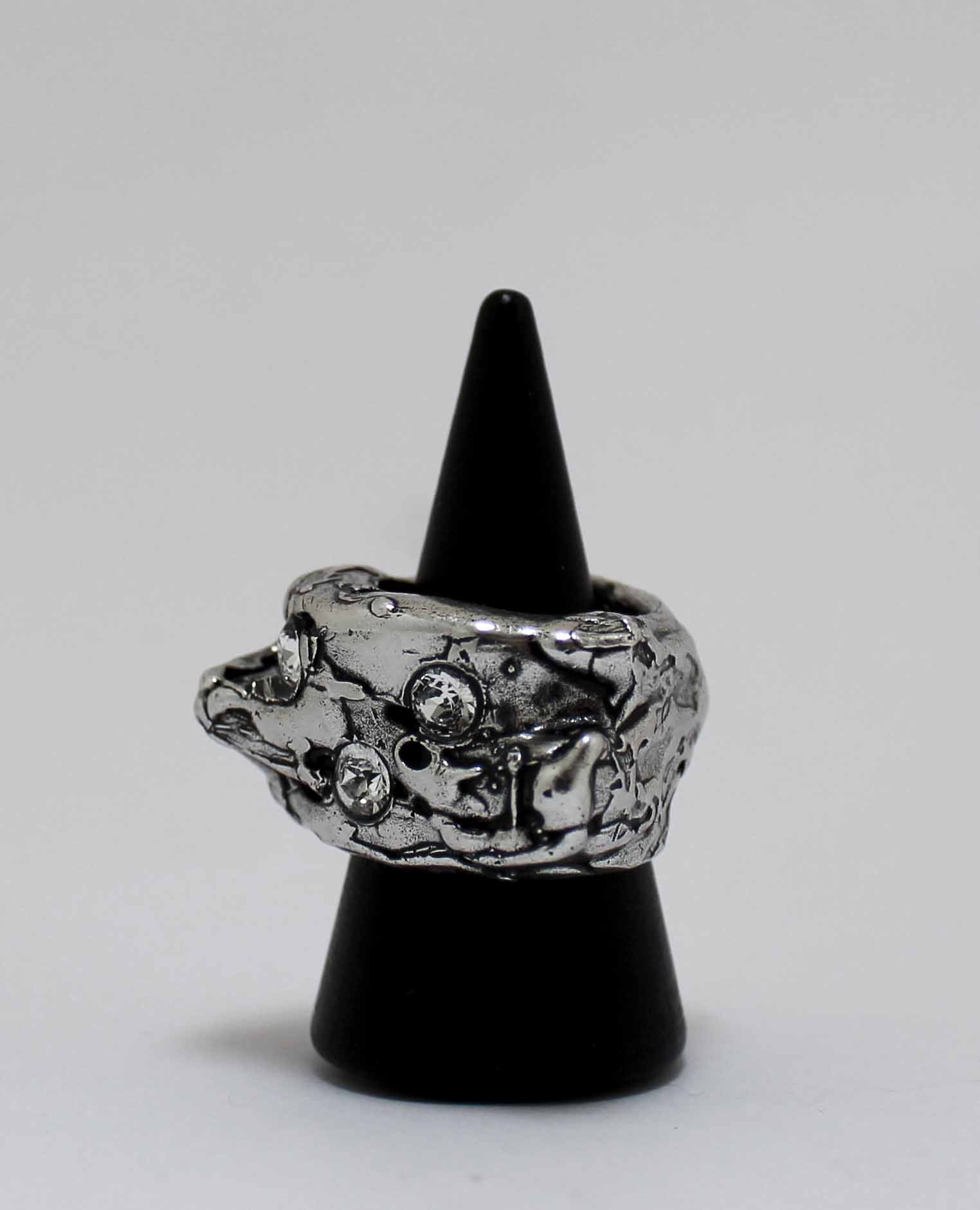 ROBYNE RING