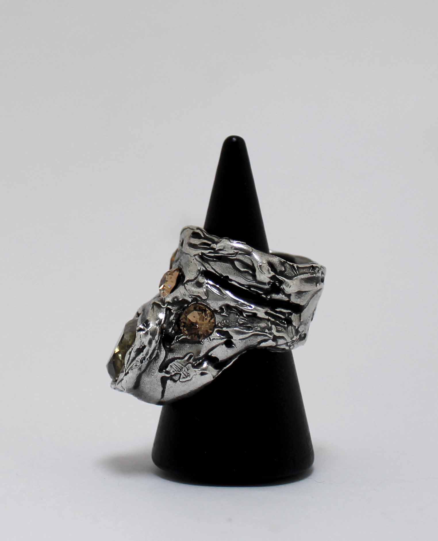 VIVIDE RING