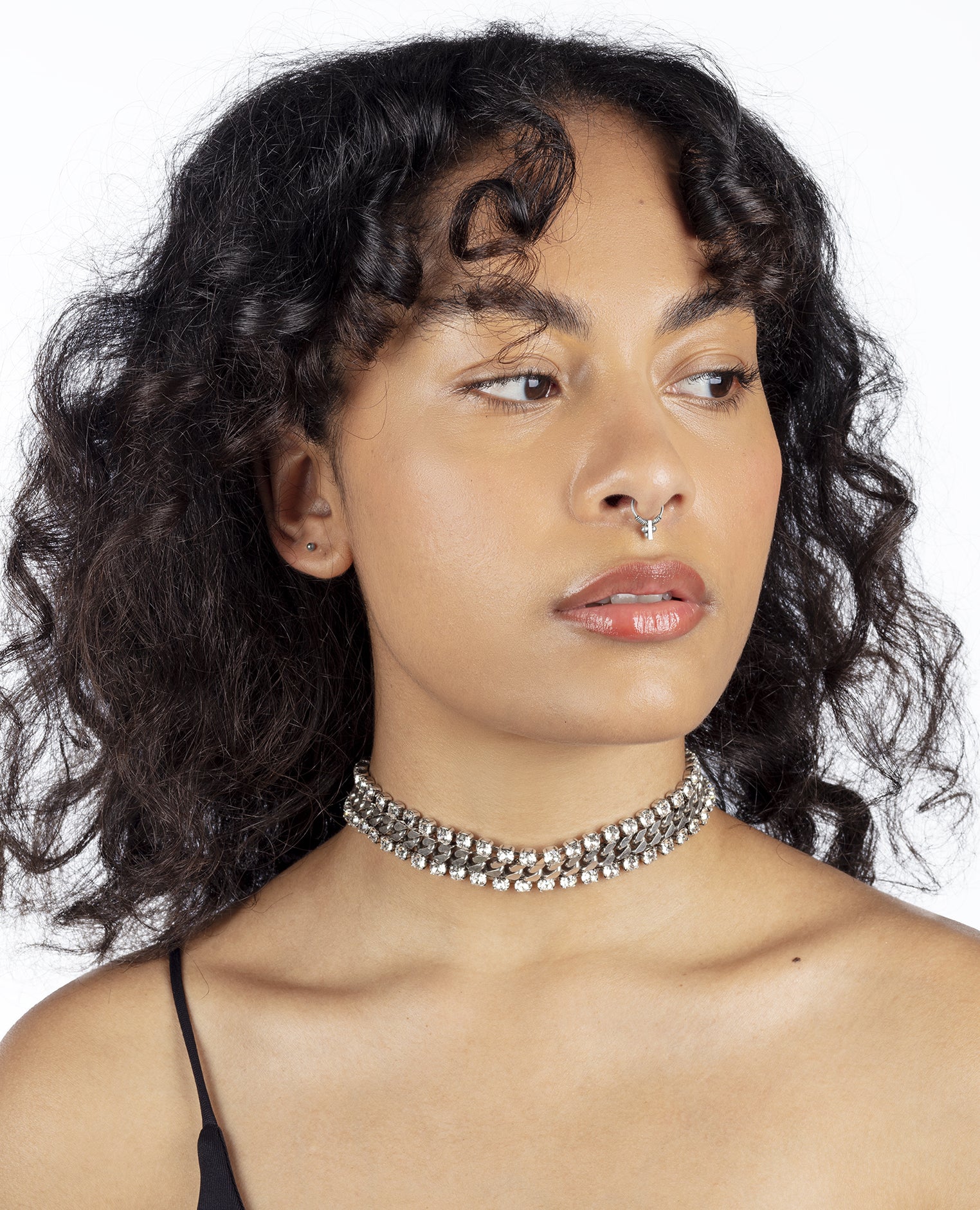 GINNA CHOKER